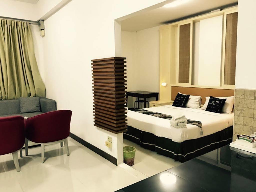 Babylon Palace Hotel กรุงเทพมหานคร ภายนอก รูปภาพ